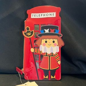 Disney Parks, Beefeater London Phone Booth Zip Pouch NWT